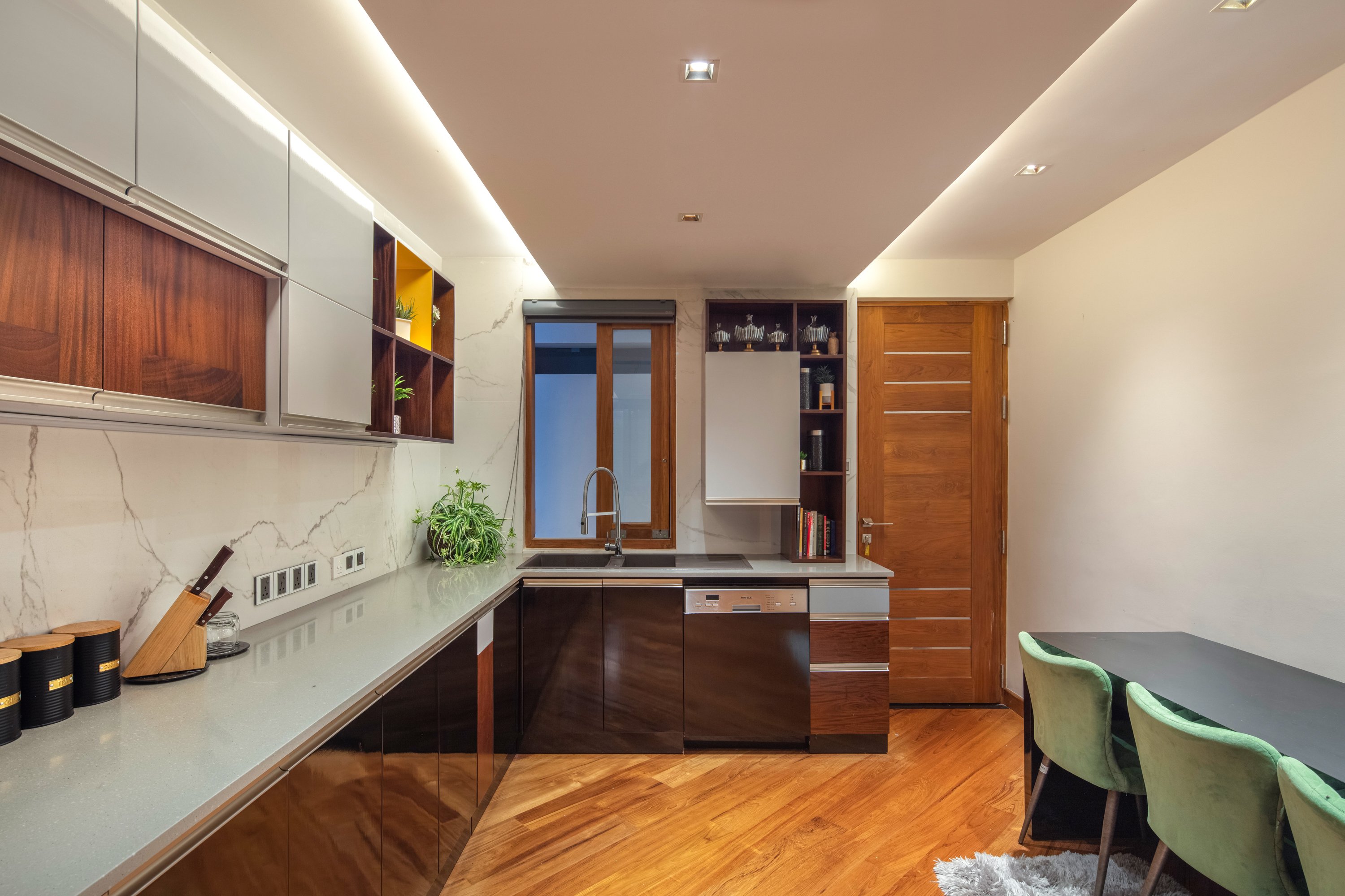 INTERIOR - PRIVATE RESIDENTIAL